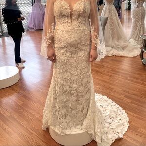 Casablanca wedding dress size 10.